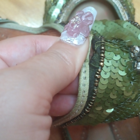 Embroidered Green Women's Flats India Size 7 Sequins - Picture 10 of 13